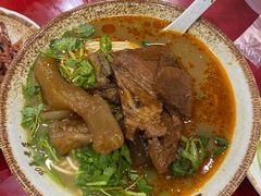 -金杨拉面王小吃面馆·牛三宝面·红烧牛肉粉