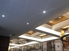 榴莲-东方红海鲜百汇(国际大厦店)