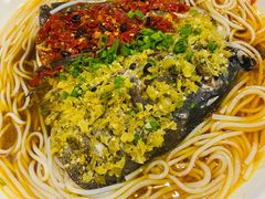 双色鱼头-建辉湖南土菜馆(南大街店)