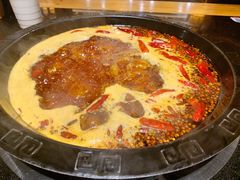 重庆老火锅-锅首鲜品火锅(鸳鸯店)