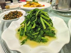清炒豆苗-金米箩大酒店(五角场店)