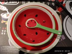 -8锅臭臭锅·正宗台湾小火锅(中心五路店)