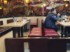 大堂-小杨生煎(金山百联购物中心3楼店)