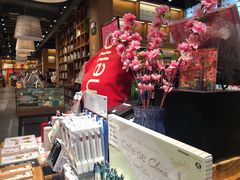 -百新书局(尚悦湾店)