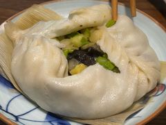 -方国老头包子·39年威海本地老字号•小船海鲜疙瘩汤