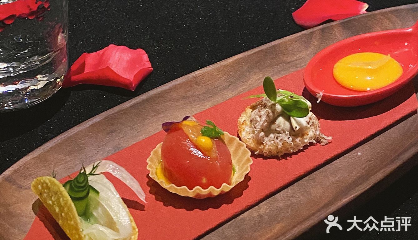 🥂🌌𝐖𝐚𝐧𝐧 𝐥𝐨𝐮𝐧𝐠𝐞 |享深圳湾最美夜景
