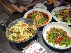 -万重锦·人文川菜馆(骡马市店)