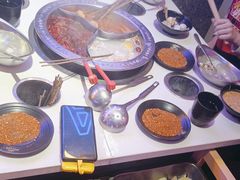 -钢管厂五区小郡肝串串香火锅(人民广场店)