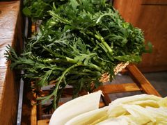 -菌海森林·非遗野生菌火锅(西山区滇池路摩根道店)