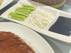 -鸭王烤鸭店(三里河店)
