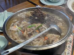 -头上红煨盐鸡·非遗院子餐厅