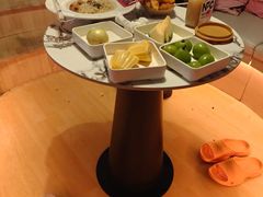 -涨巢·潮玩水疗局