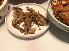 -鸽子侯·家宴·平价海鲜(市图书馆店)