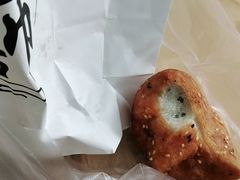 -门庭若市豆浆油条(恒生广场店)