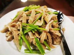 芫爆散丹-烤肉宛饭庄(北新桥店)