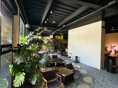 -J Create城市露营咖啡·简餐·宠物(上海动物园店)