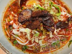 -百春原湖南牛肉粉(百联世纪店)