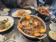 -五谷丰登农家院·地道胶东菜·海鲜烧烤(威海店)