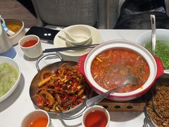 -楚山晓·湖北菜(武汉光谷K11店)