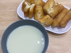-李与白包子铺(桐梓林店)