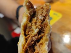 腊汁肉夹馍-煜北·西北小馆(曲阳路店)