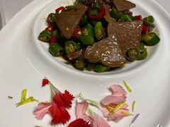 -哈拉海和牛主题餐厅(哈西店)