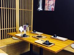 -炙忧烤肉屋(中国铁建广场店)