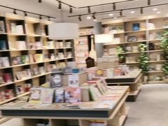 -魔方城市书房(中街益田店)