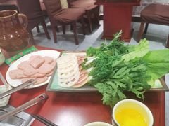 -菌之家·专业纯野生菌火锅·特色炒菌