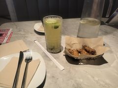 -必胜客(东大桥店)