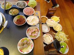 -沸炉重庆老火锅(军事博物馆店)