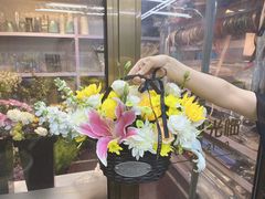 -怡花宜木鲜花店(朝阳路店)