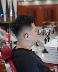 -杜川男士理发馆