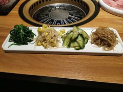 -炼火烤肉店