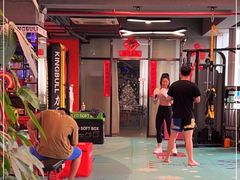 -KingBull私教健身&格斗订制(龙井商业中心店)