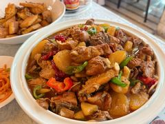 -汗腾格里·风味餐厅(新疆驻京办店)