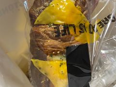 T45爆汁脆肠丹麦卷-PAPER STONE BAKERY(天汇广场店)