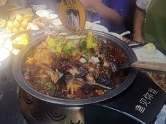 -鱼见你烤鱼•本地烧烤(1818店)