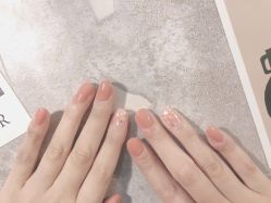 -Lucky 19日式美甲美睫