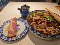 -镇南锅盖面馆(解放路店)