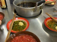 -咏勝锑锅麻辣烫(净居寺路总店)