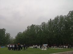 -蓝地时尚庄园(北京清河营地铁站店)