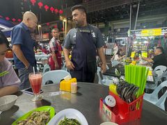 -明记烧鱼美味店