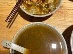 -默记孙抄手(园艺山店)