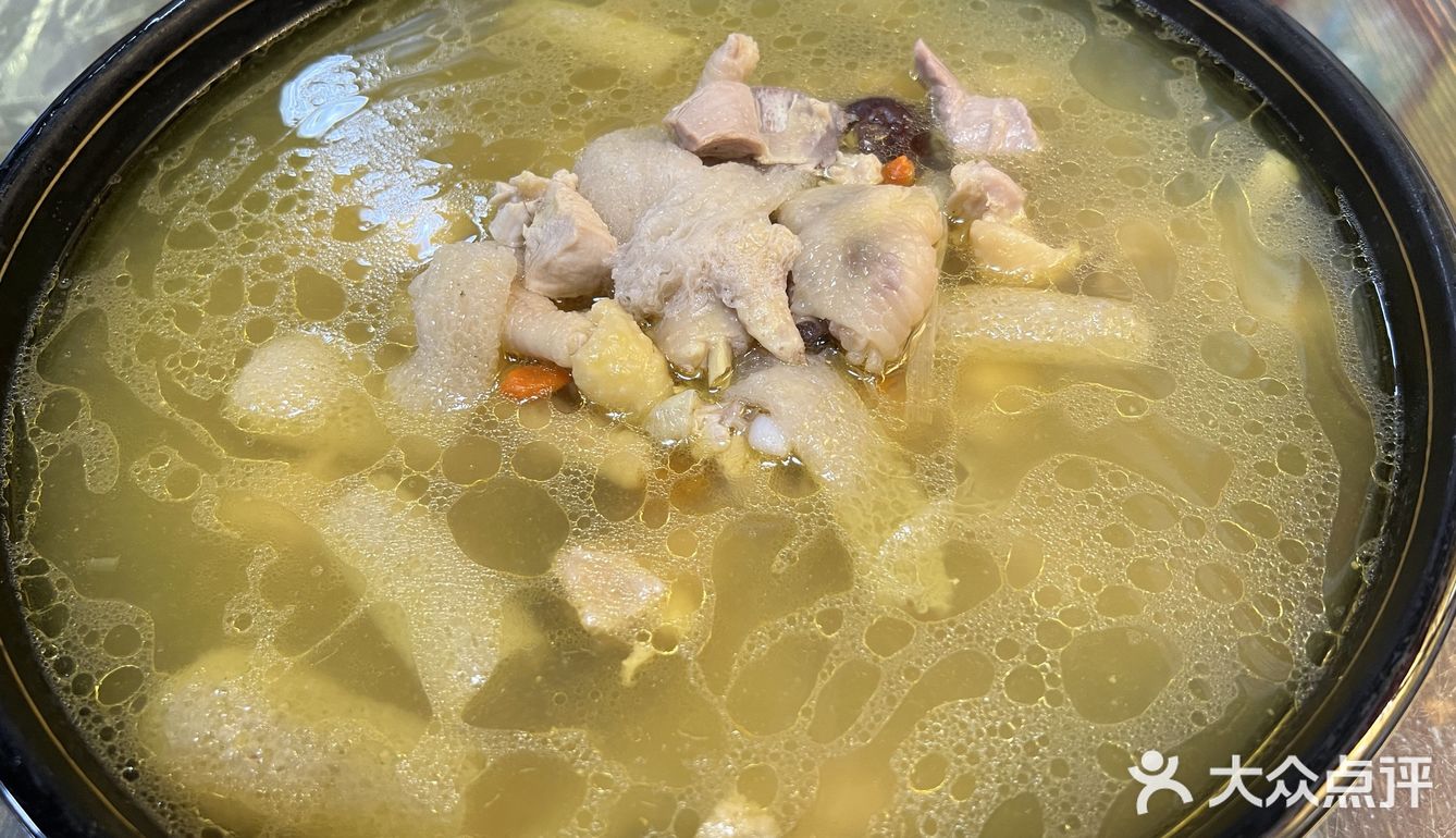 贵州美食｜🌊黄果树瀑布好吃的餐厅~