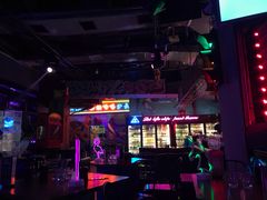 -UP嘻哈酒吧(粉巢店)
