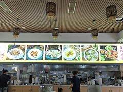 -正一涵老味道名小吃(广汉总店)