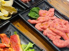 -韩风烤牛肉冷面店
