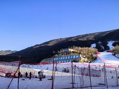 -鳌山滑雪度假区