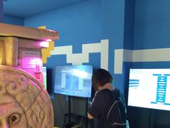 -不可思议减压馆·解压博物馆·摔碗发泄·团建定制